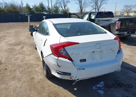 2018 Honda Civic Lx z USA, uszkodzony, nr VIN 19XFC2F58JE025317